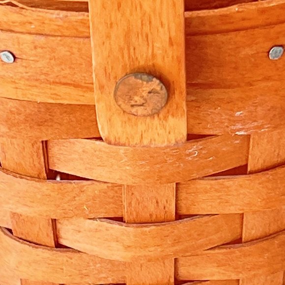 Longaberger Vintage Signed Limited Edition Basket, Rustic Farmhouse- 1990 - Picture 8 of 16